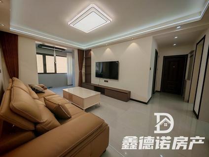 北京二建小区3室2厅110平高楼层/共6层