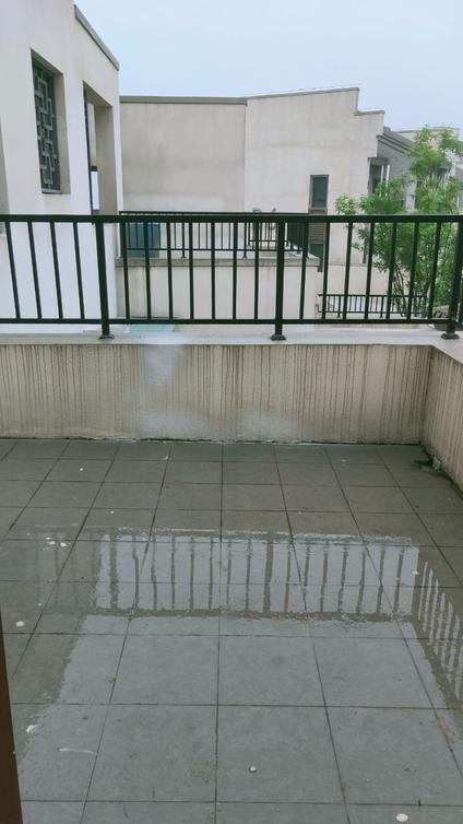 石家庄富力西柏水镇2室2厅100平中楼层/共4层