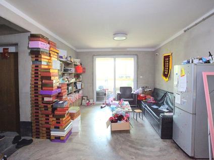 南京新城佳苑3室2厅121.75平低楼层/共18层