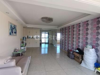 北京洱海庄园3室2厅128平高楼层/共16层