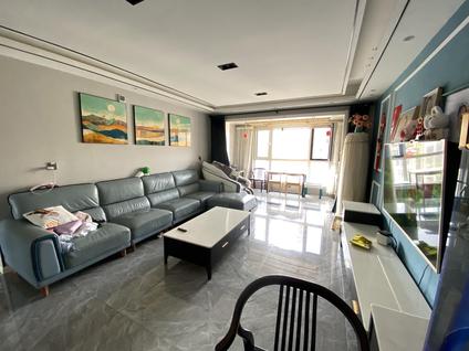 北京宏帆广场3室2厅132平高楼层/共32层