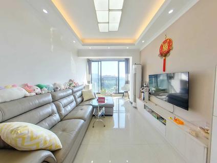 北京名流印象花园(三期)4室2厅82.7平高楼层/共28层