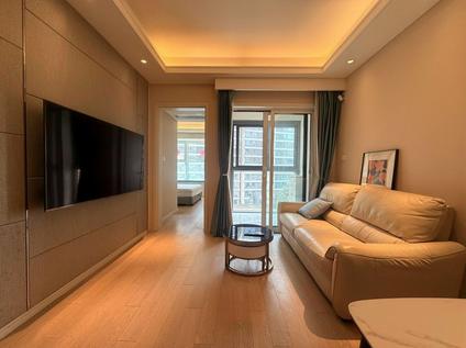 北京晶耀名邸(二期)1室2厅61.74平低楼层/共23层