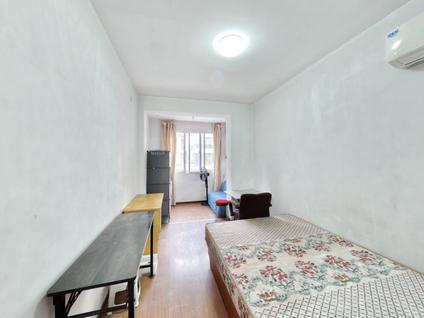 北京翠屏东南3室1厅102.58平低楼层/共6层