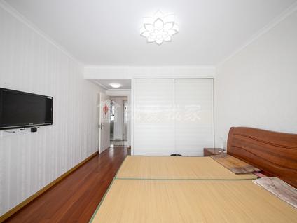 苏州中铁诺德誉园4室2厅134.49平高楼层/共27层