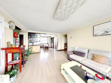 北京德馨园3室2厅131平高楼层/共6层