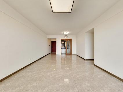 海口城投长信上东城4室2厅137.61平高楼层/共26层