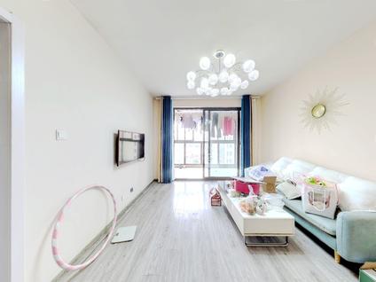 南京万裕龙庭水岸2室2厅83.88平中楼层/共17层