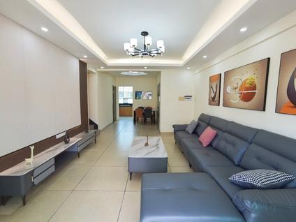 北京嘉利苑4室2厅136平低楼层/共33层