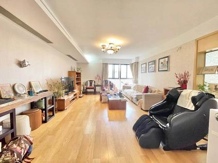 北京黄浦丽园4室2厅241.01平低楼层/共28层