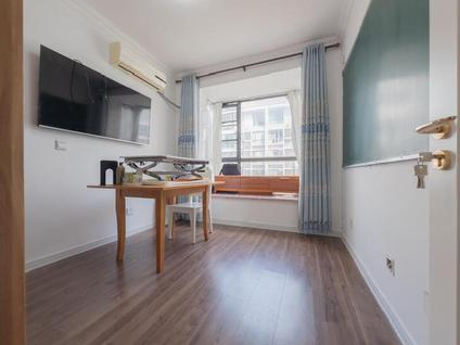 北京康湾苑2室2厅83.86平低楼层/共16层