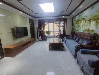 北京华纳爱丁堡花园3室2厅129平低楼层/共28层