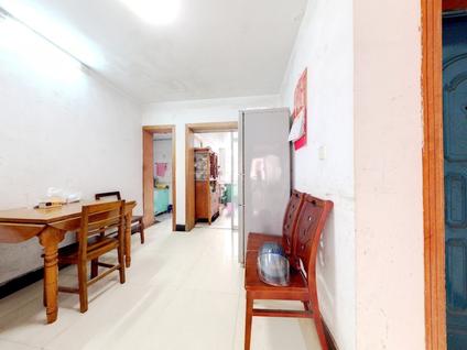 南京潭桥公寓(北园)2室2厅79.17平低楼层/共7层