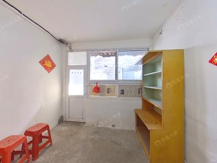 北京校场口胡同1室0厅16.9平低楼层/共1层