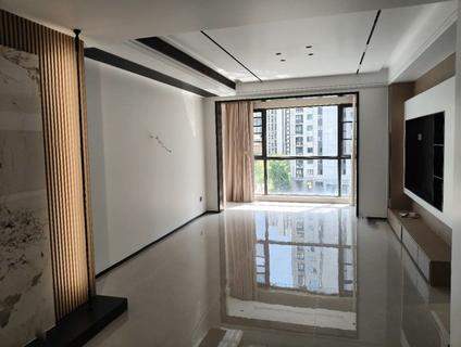 北京翠语华庭3室2厅143平低楼层/共33层