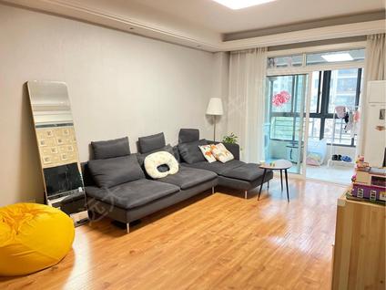 北京上河城小区2室2厅88平低楼层/共18层