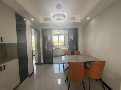 北京蓝城东方兰园4室2厅130.69平高楼层/共18层