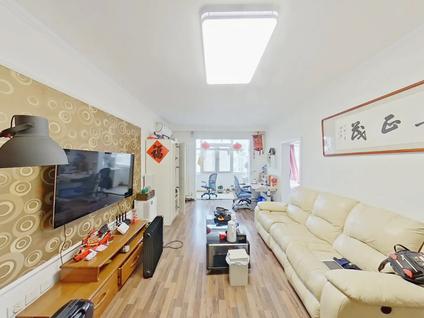 北京欧陆经典2室2厅90.03平中楼层/共22层