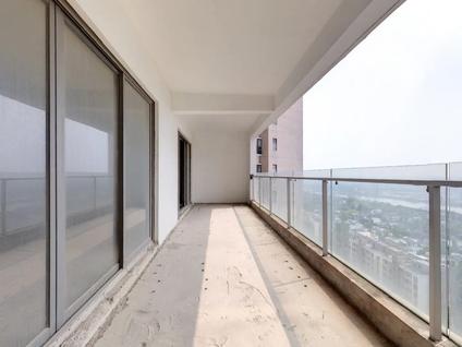 广州颐和盛世3室2厅163.69平中楼层/共30层