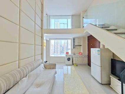 北京世界金融中心2室1厅50平中楼层/共26层