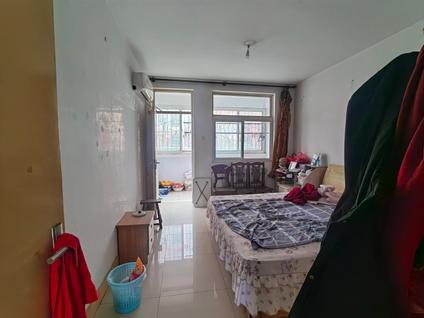 北京百瑞家园2室2厅94.98平低楼层/共6层