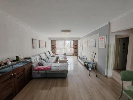 北京海湖星城3室2厅131平中楼层/共33层