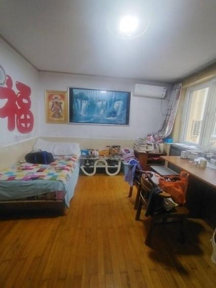 大连捷信街2室2厅71.63平低楼层/共7层