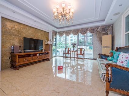 北京阳光带海滨城(二期)4室2厅181.06平低楼层/共23层