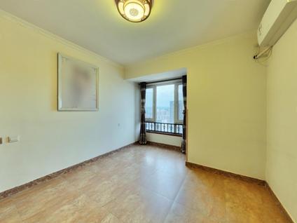 北京龙湖香醍蓝湾3室2厅118.37平高楼层/共31层