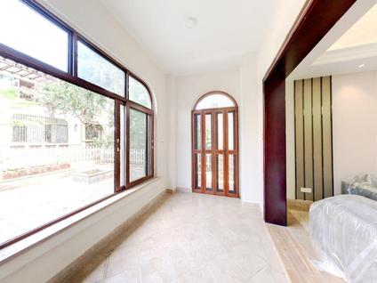 北京富力盈溪谷6室2厅235.72平低楼层/共2层