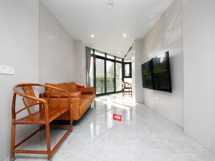 北京香雅园4室3厅74平低楼层/共18层