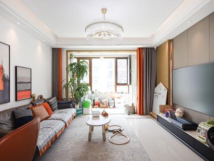 北京鲁能公馆4室2厅155平中楼层/共6层