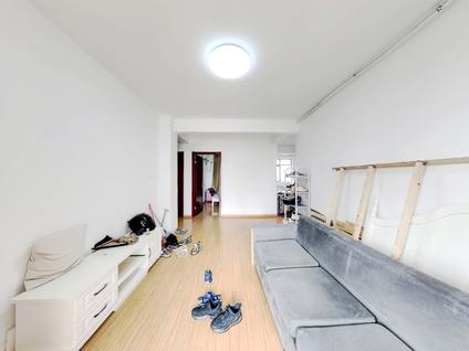 北京盈嘉香榴湾3室2厅81.21平高楼层/共11层