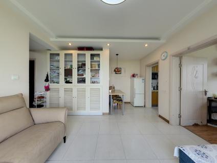 北京锦虹美苑2室2厅70.77平中楼层/共11层