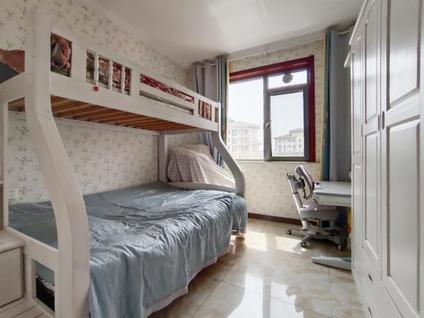 北京国基城邦3室2厅114.52平高楼层/共18层