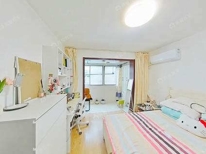 北京吉兆花园1室1厅40.77平低楼层/共5层