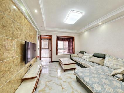 成都金域华庭2室2厅82.21平高楼层/共34层