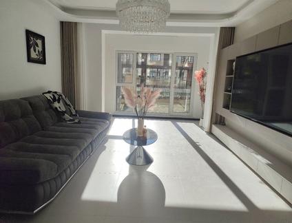 北京欢乐江山(三期)3室2厅120.98平低楼层/共11层