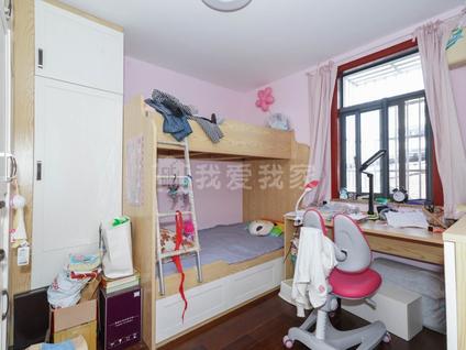 苏州小教场散盘2室1厅56平低楼层/共5层