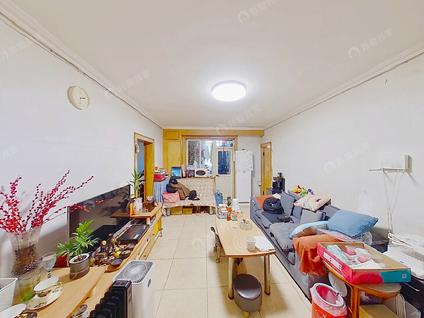 北京复兴门外大街4号小区3室1厅94.6平中楼层/共16层