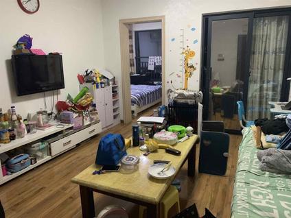 重庆光华观府国际2室1厅51平中楼层/共34层