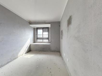 北京绿地理想城(三期悦湖公馆)3室2厅121.85平中楼层/共30层