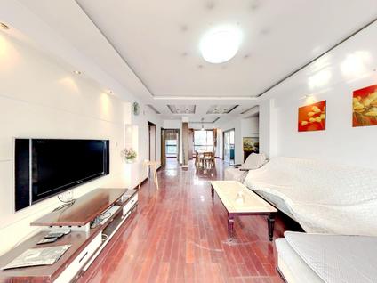 北京长江国际花园3室2厅121.26平中楼层/共5层