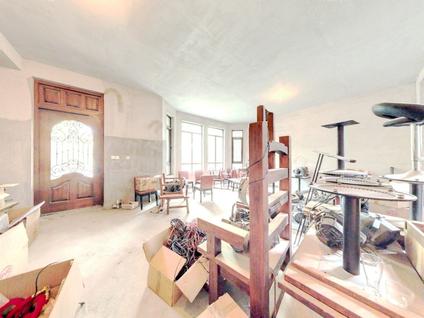 北京中海铂宫5室3厅465.04平低楼层/共4层