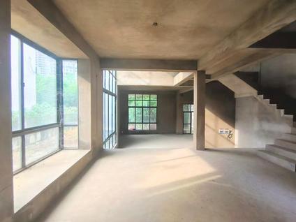 桂林麒麟湾5室2厅248.65平低楼层/共3层