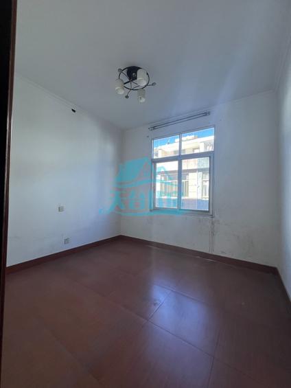 北京始丰西路6室1厅183平低楼层/共5层