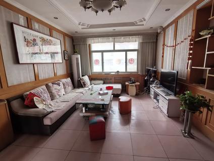 北京阁西苑3室2厅120平中楼层/共4层