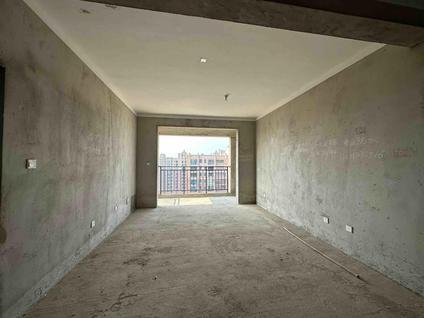 北京信合湖畔春天(三期)3室2厅110平高楼层/共32层