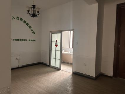 宿州宿州院子(南区别墅）4室2厅210平低楼层/共3层