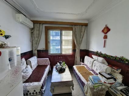 北京镇南新邨2室1厅77平中楼层/共5层